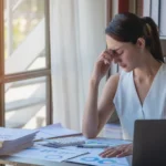 Burn-out au travail, symptômes, droits et démarches en France